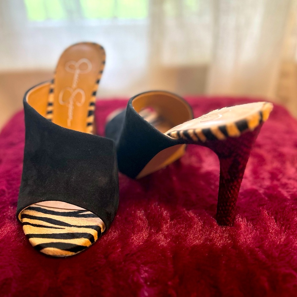Jessica Simpson multi fabric stilettos size 8 medium.